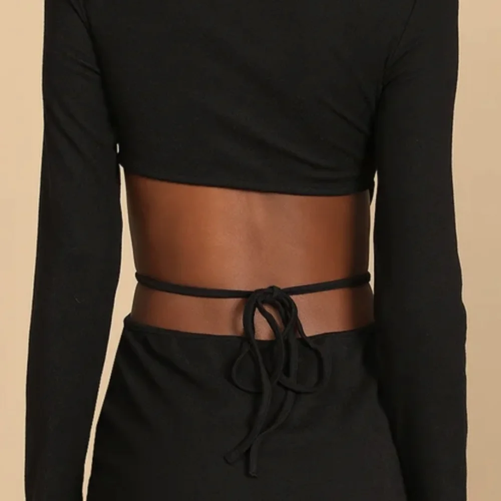 NWOT Lulus Black Sweater Dress with Cutout In the Back - Size XS - Picture 3 of 4
